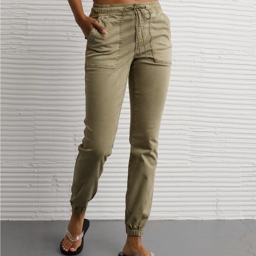 AE Next Level High-Waisted Jegging Jogger